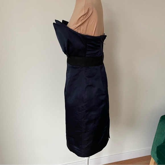 CHARLES CHANG LIMA Redux Silk Navy Blue Crumb Catcher Strapless Dress EUC Size 4 - Picture 4 of 10